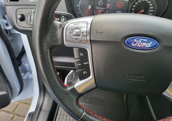 Ford S-Max cena 45900 przebieg: 198000, rok produkcji 2013 z Swarzędz małe 781